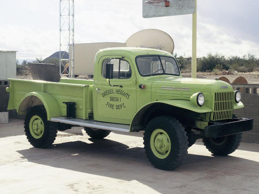  Dodge Power Wagon Brush Truck 1957 года  (фото 1 из 1)